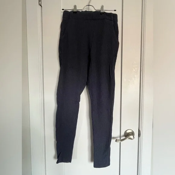 Lunya Restore Thermal Legging - Picture 3 of 6